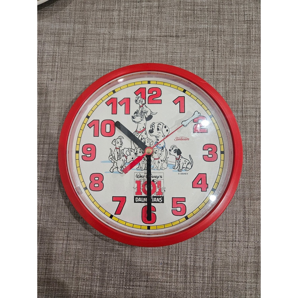 Vintage Sunbeam Disney 101 Dalmatians Wall Clock Red 9.5 Inch Analog Bone Hand